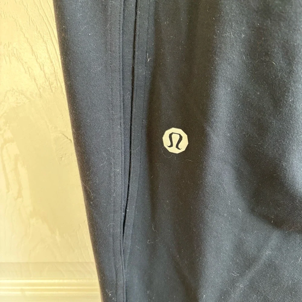 Lululemon Octagon Original Logo Black Athletic Black Pants Men’s S Wide Leg Pull